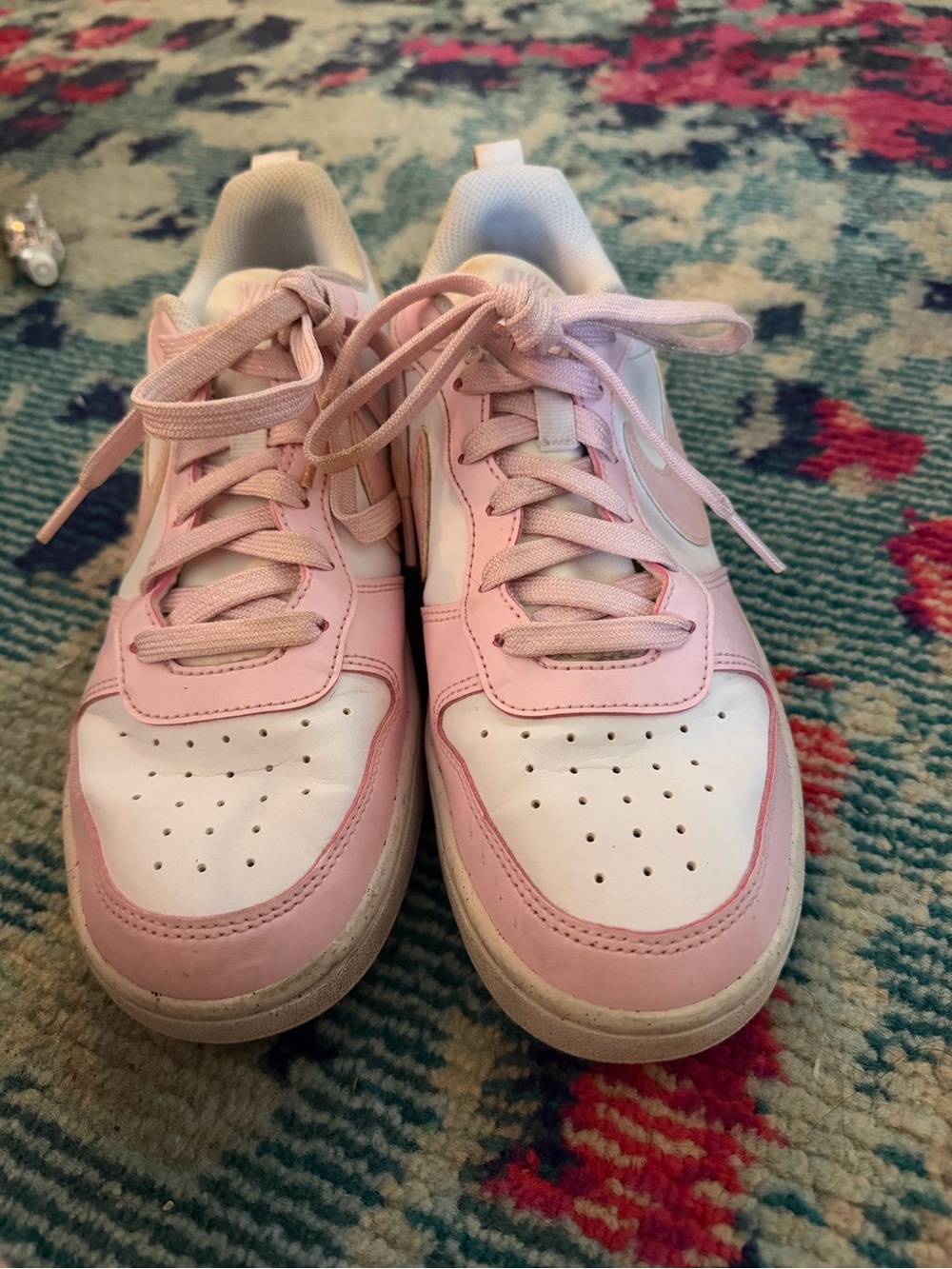 Kids Pink and White Nike Sneakers Size 6